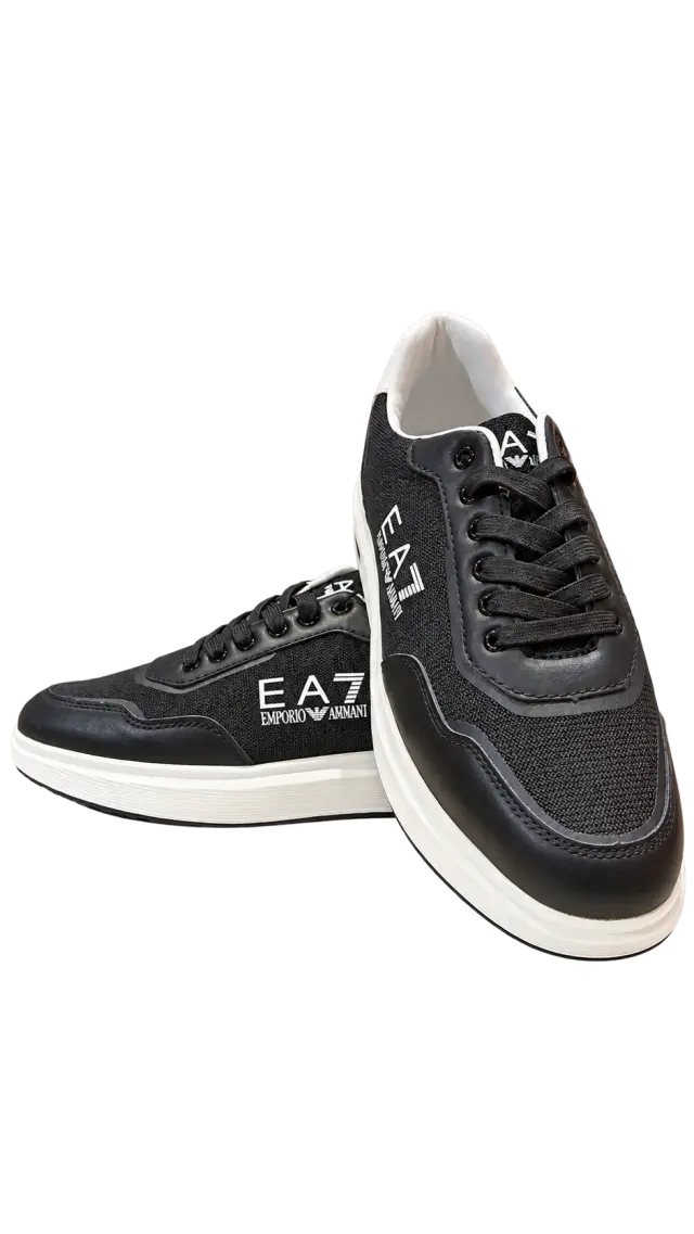 EA7 Emporio Armani أسود