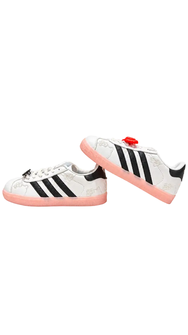 adidas Samba Hello Kitty أبيض