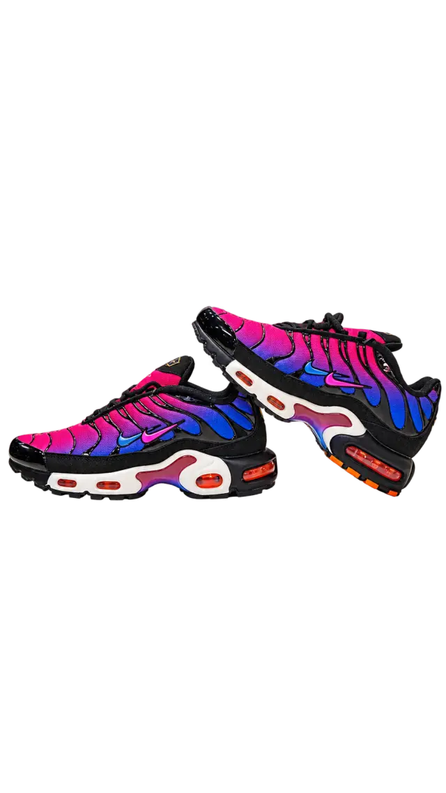 Nike TN Air Max Plus Barcelona أسود
