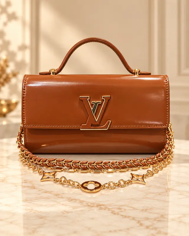 Louis Vuitton Louise عسلي