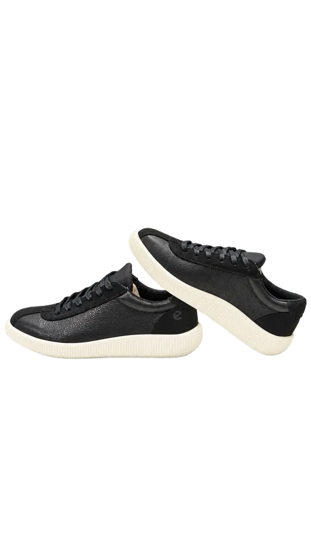 ECCO Soft Zero sneaker أسود
