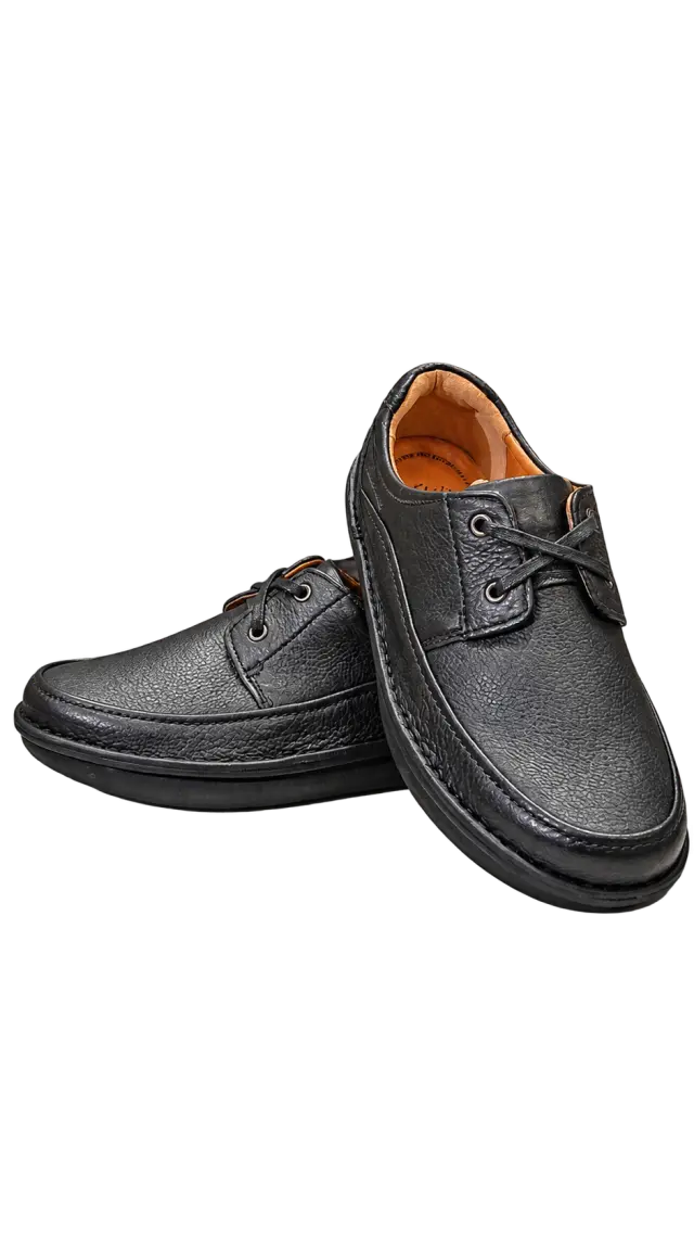 Clarks Nature Three أسود